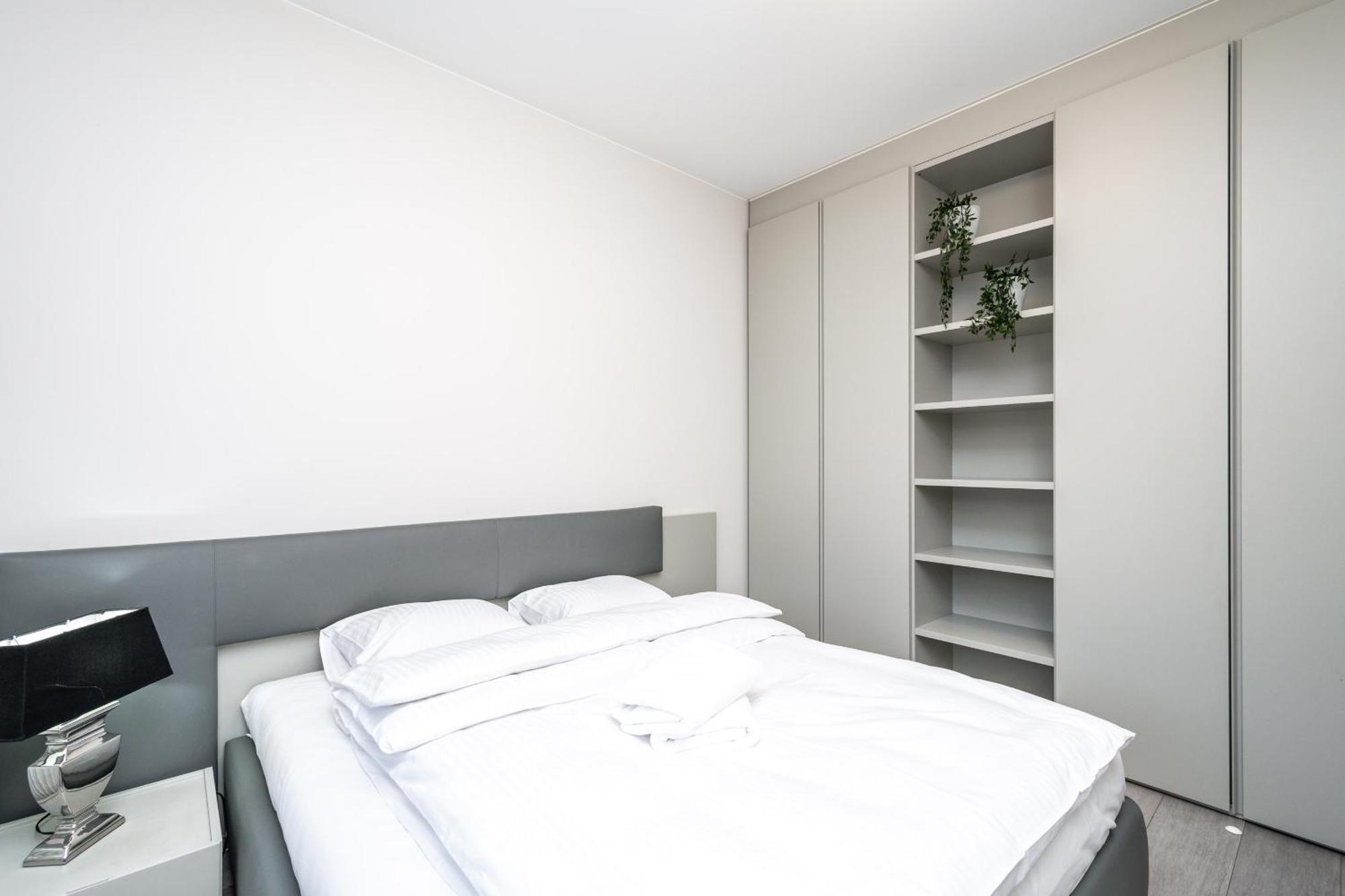 Rentplanet - Apartament Lubicz Cracovia Exterior foto